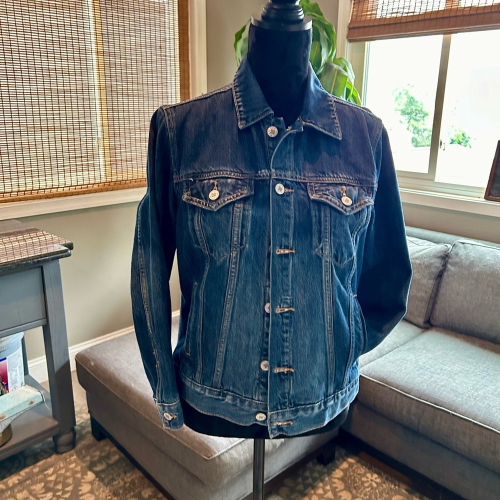 Tomboy Trucker Luchy Brand Jean jacket Size medium’s